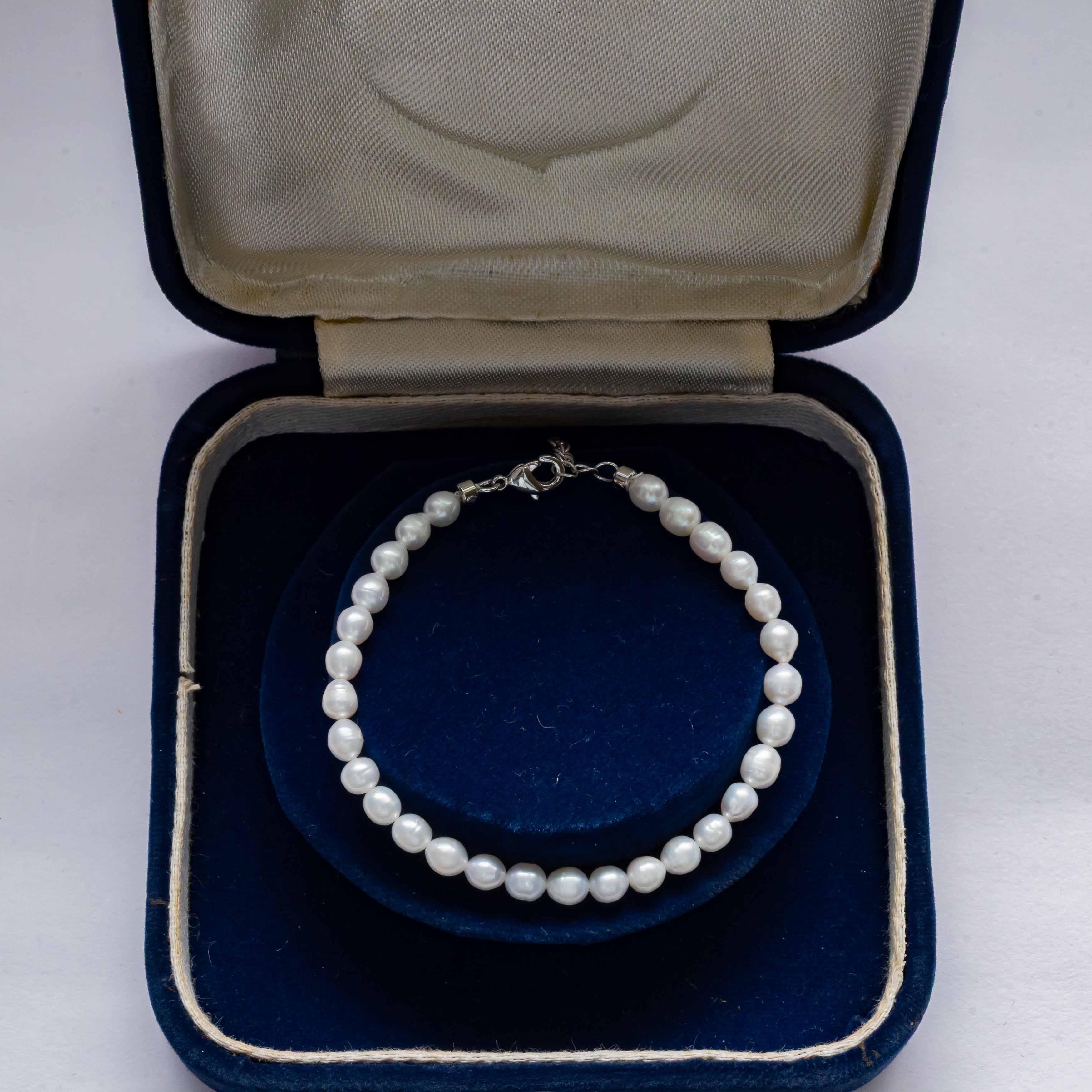 Freshwater Pearl Bracelet