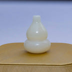 White Jade Wu Lou Charm