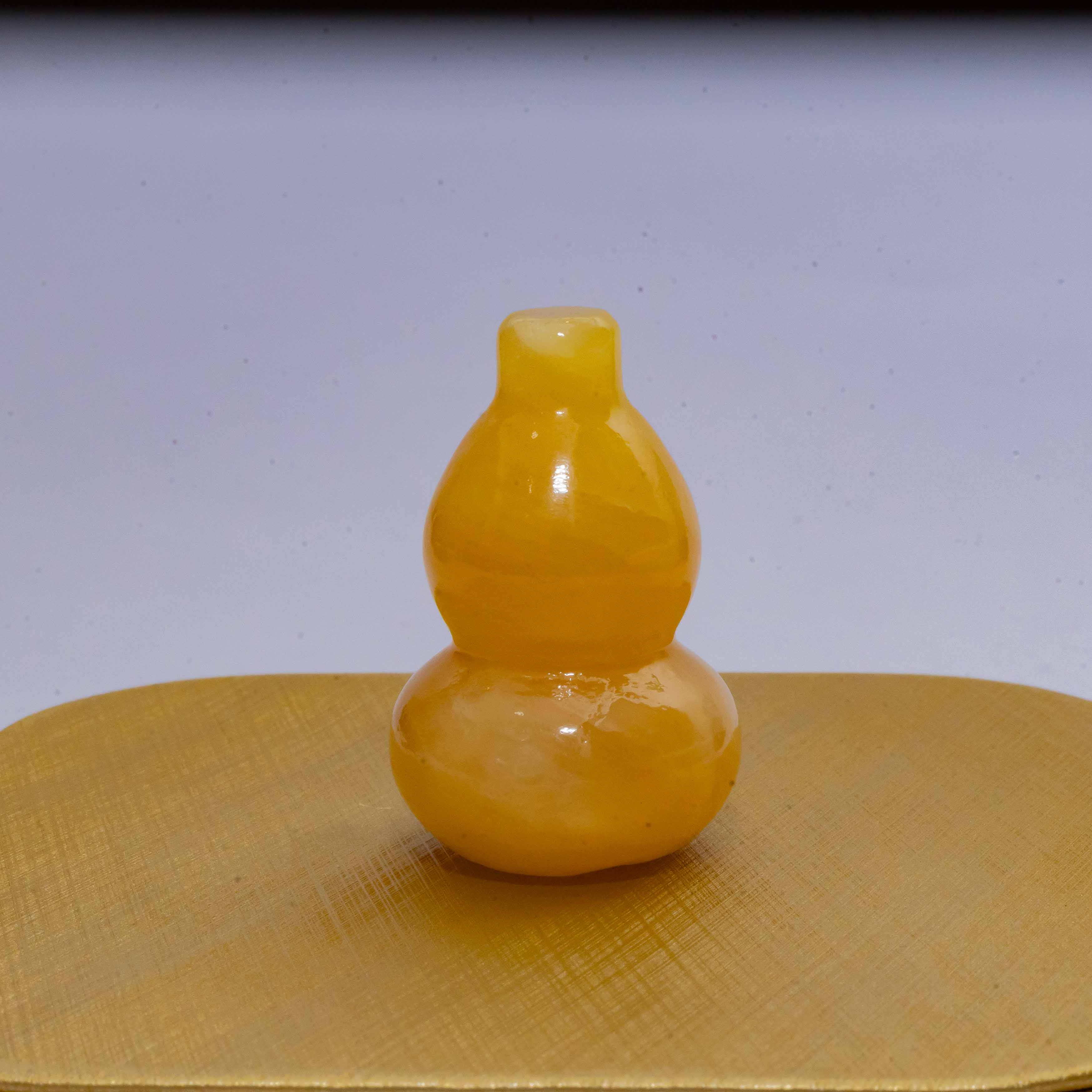 Yellow Jade Wu Lou Charm