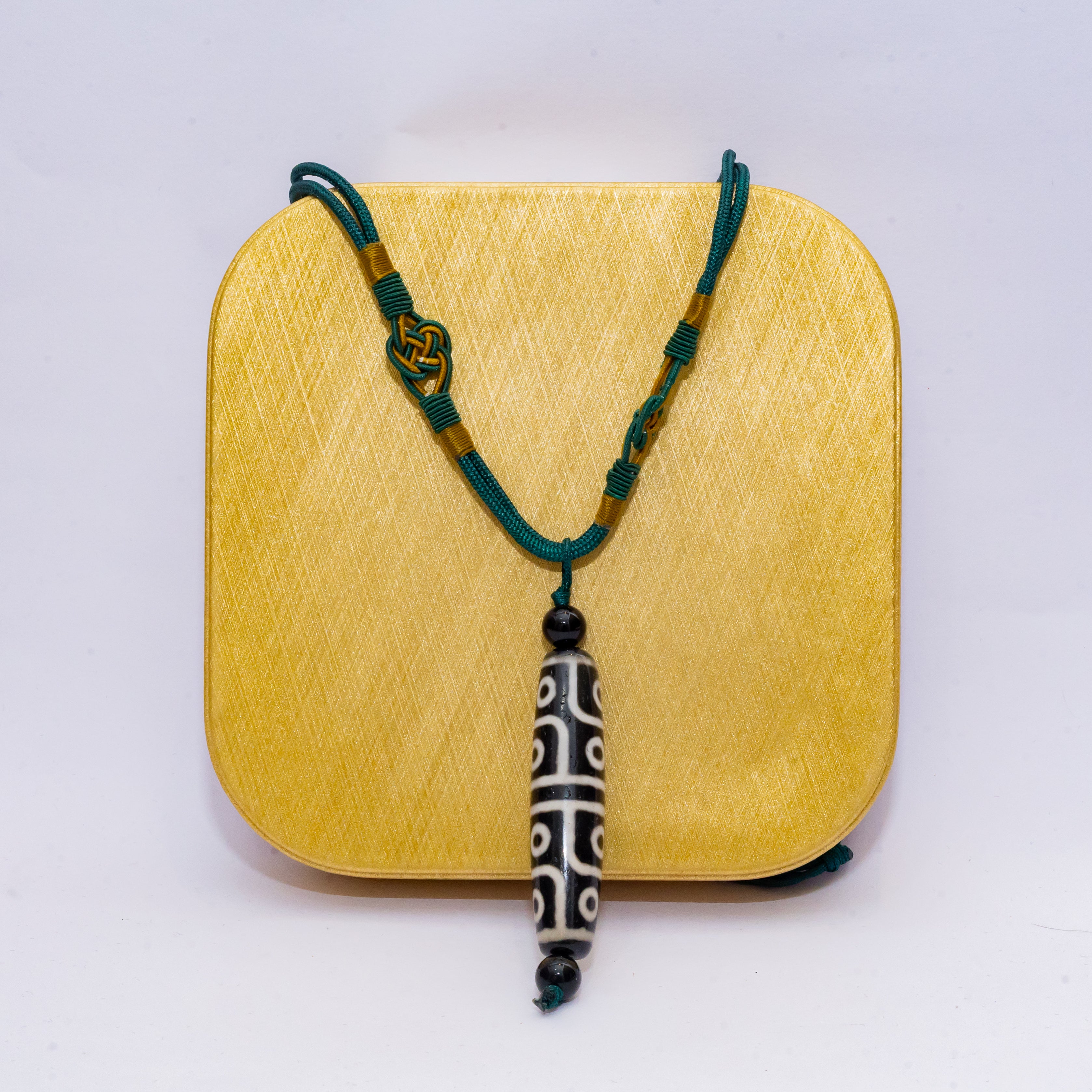 Green and Gold Dizi Beads Strings