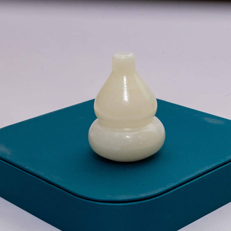 White Jade Wu Lou Charm